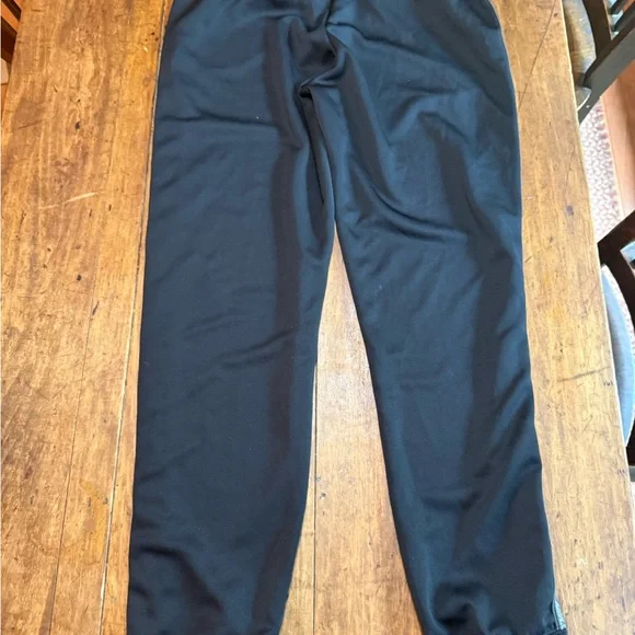 Nike Black Joggers with Logo Stripes - Picture 4 of 5